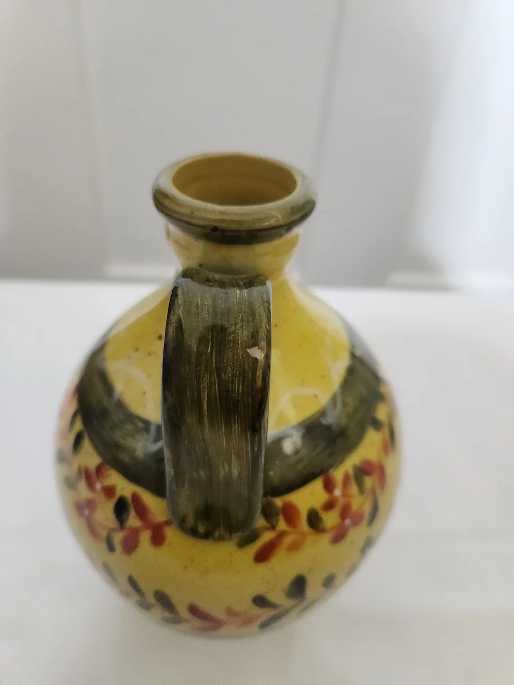 Vintage TOYO Bringier McConnell Yellow Ceramic Vase